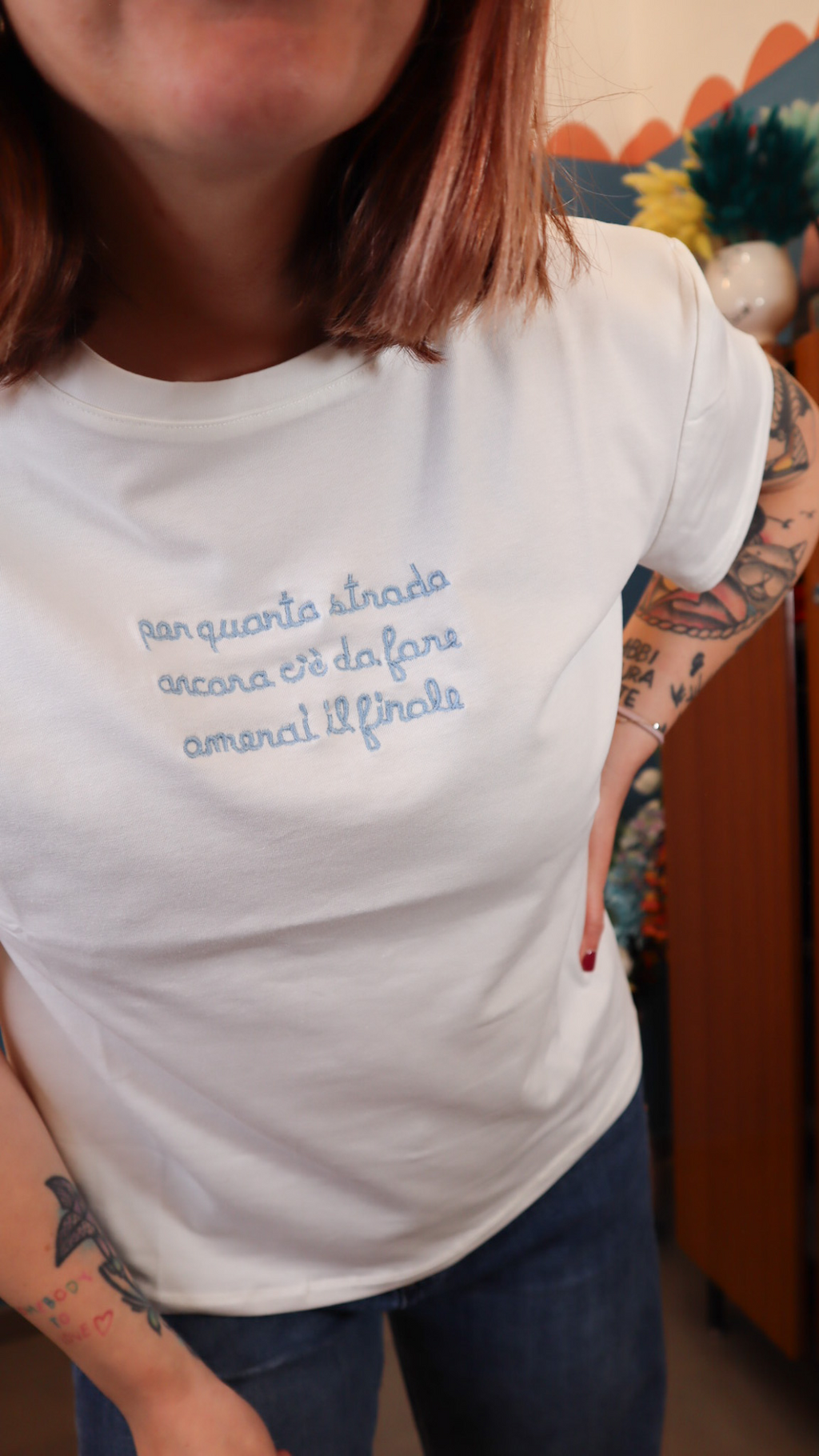 T-shirt ricamata PER QUANTA STRADA