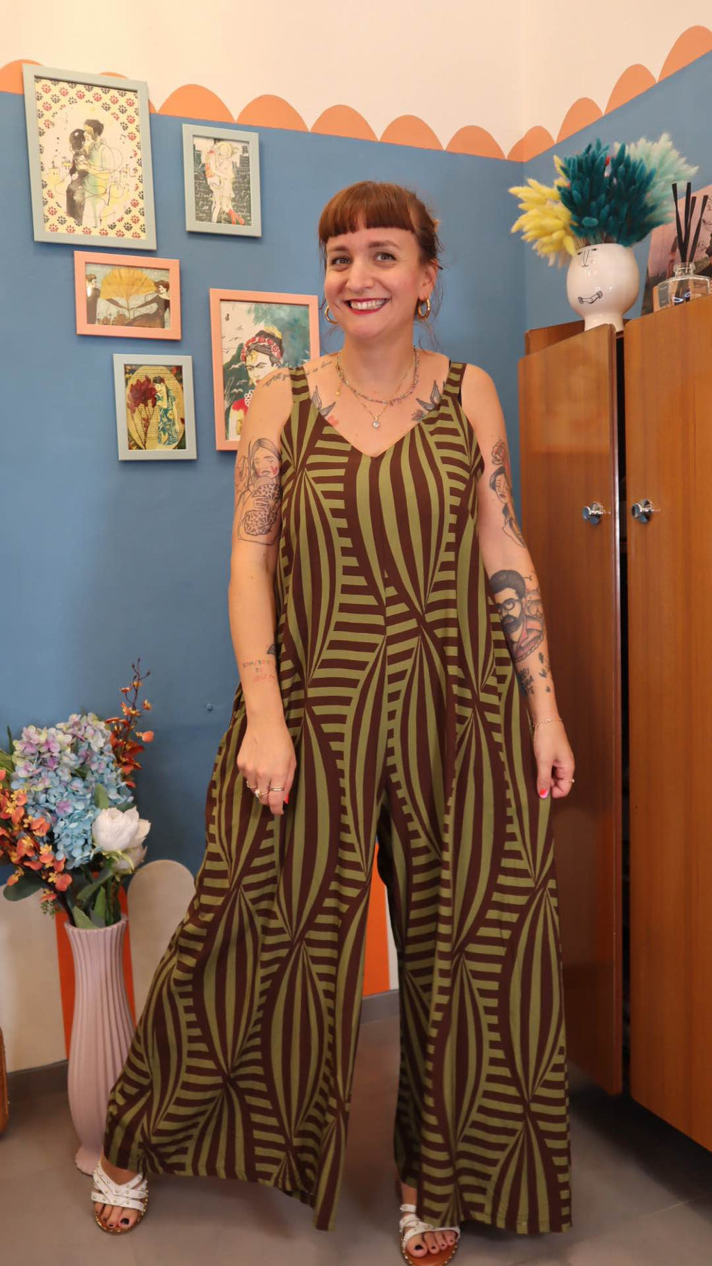 Tuta AFRICA BROWN