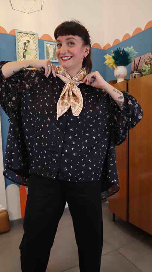 Blusa WI. ROMANTIC